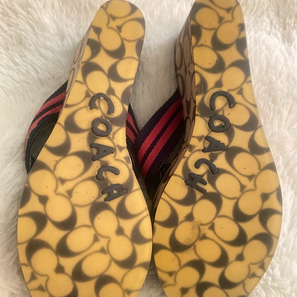Cute Coach Sandals - Picture 2 of 4